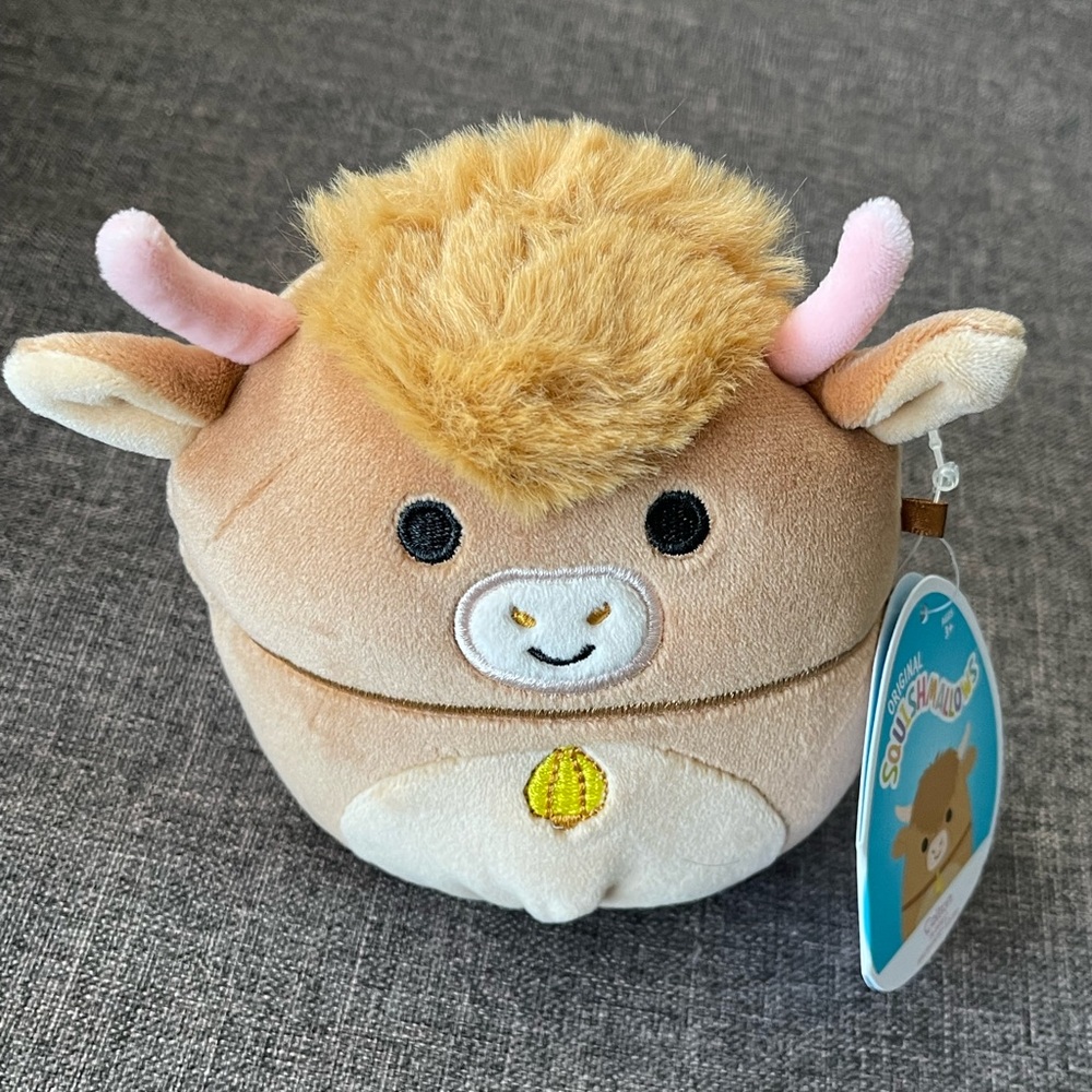 3.5” Easter 2022 Squishmallow - Calton NWT